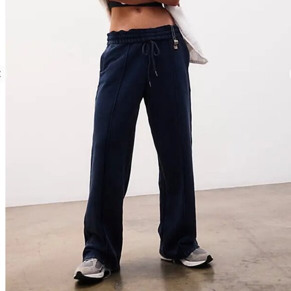 Free People Pants - Free People Movement Navy Track Pants *NEW WITH TAGS*